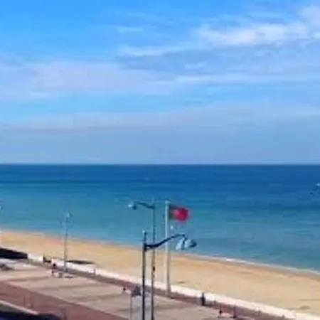 Appartement En Front De Mer A Villers-Sur-Mer Face Au Casino, 2P Tout Equipe Avec Parking Privatif - Fr-1-712-14 Extérieur photo