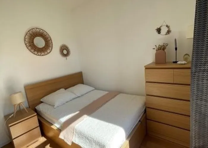 Appartement En Front De Mer A Villers-Sur-Mer Face Au Casino, 2P Tout Equipe Avec Parking Privatif - Fr-1-712-14